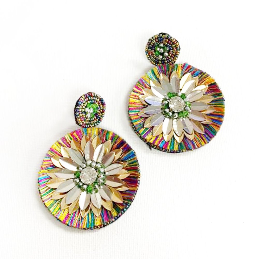 Color in your ear